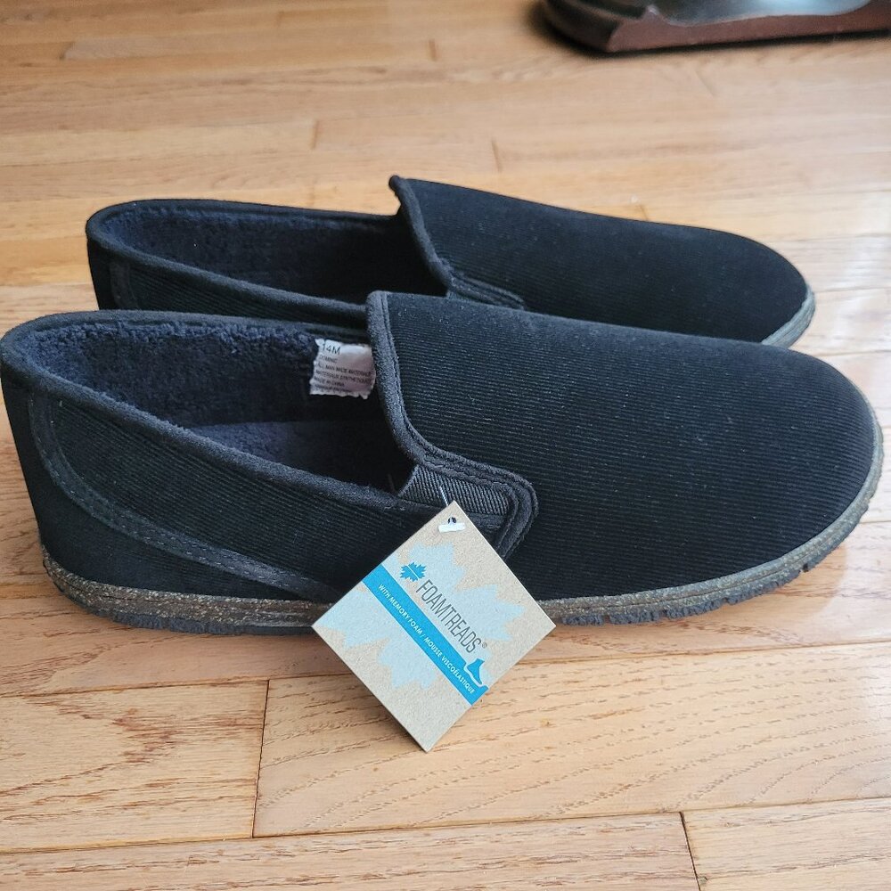 NWT Foamtreads Mens Slipper Slip On New 14M